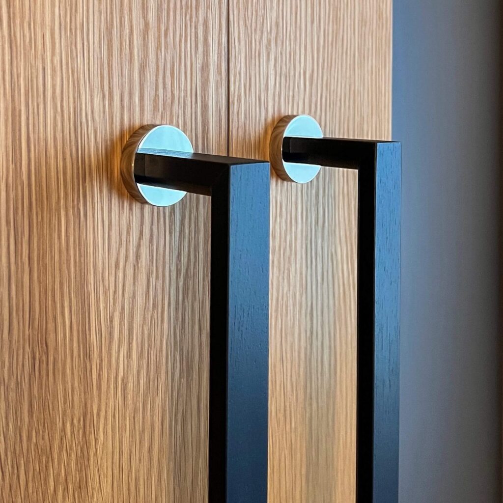 JWL Home Bar pull in Wood — Bar