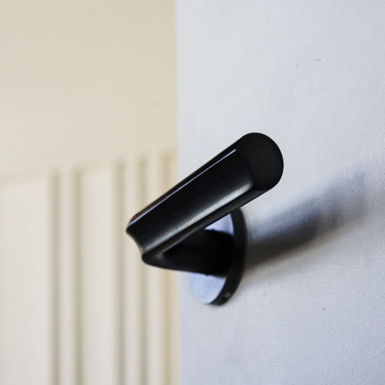 Formani door hardware in Black