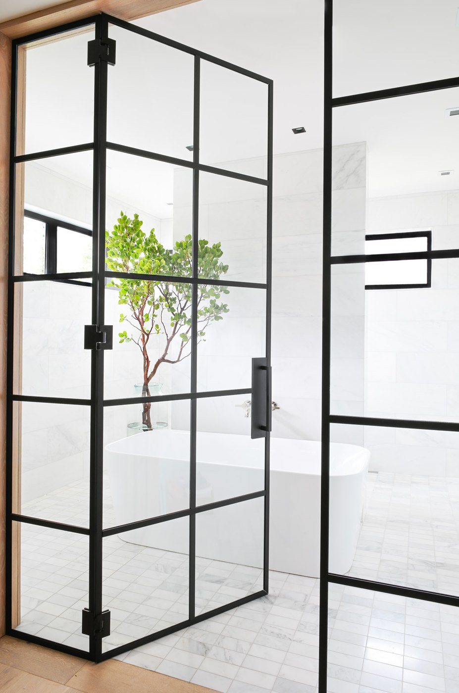 Ferme Moderne — primary bath