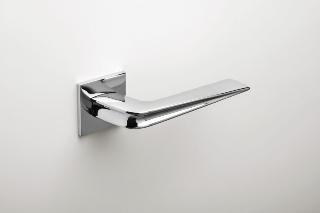 Chevron handle by Zaha Hadid — Olivari